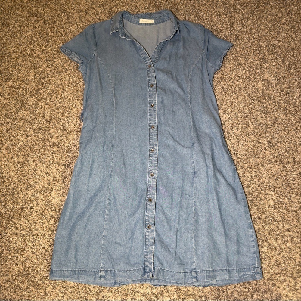 Active USA Denim-Style Chambray Button Dress with pockets size Medium